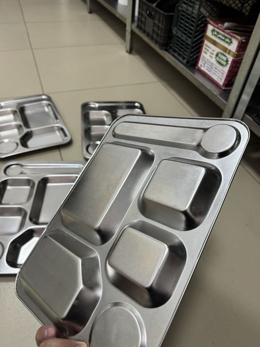 Подносы. разносы