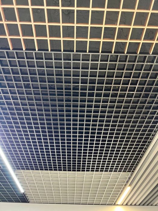 Потолок грилято / Грильято / Гренлянда / клеточный потолок / сетка пот