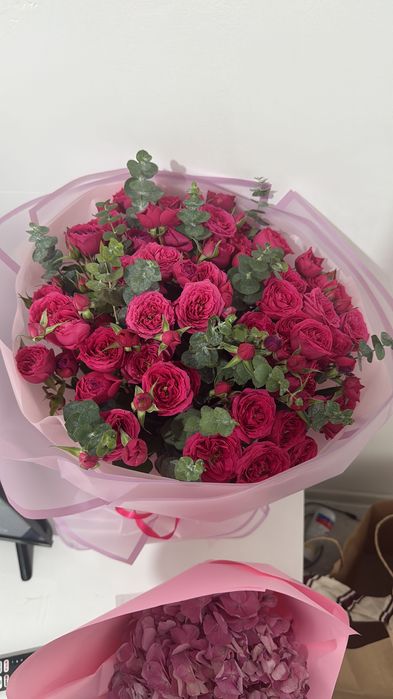 Цветы свежие отдам за 12 000