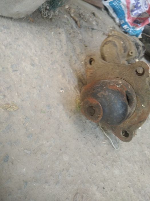 Стартер на GR 215