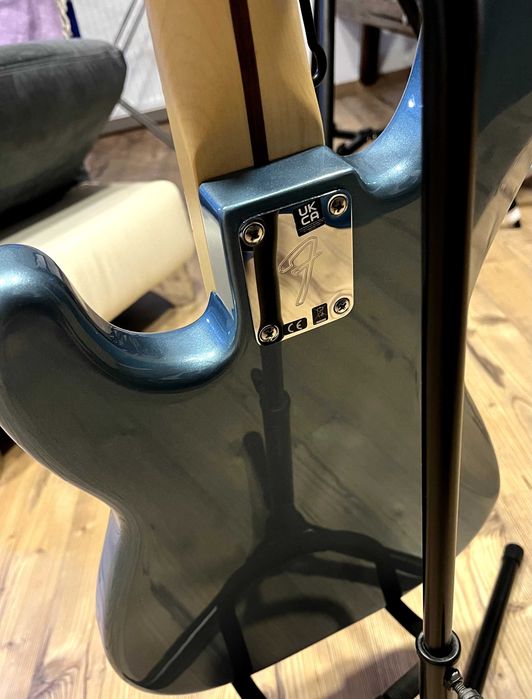 Chitara Bass Fender Player Series P-Bass MN TPL