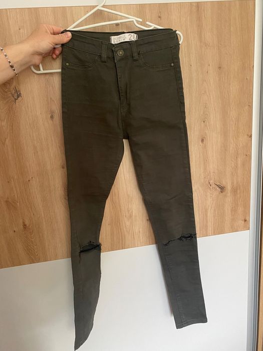 Тъмно зелени дънки