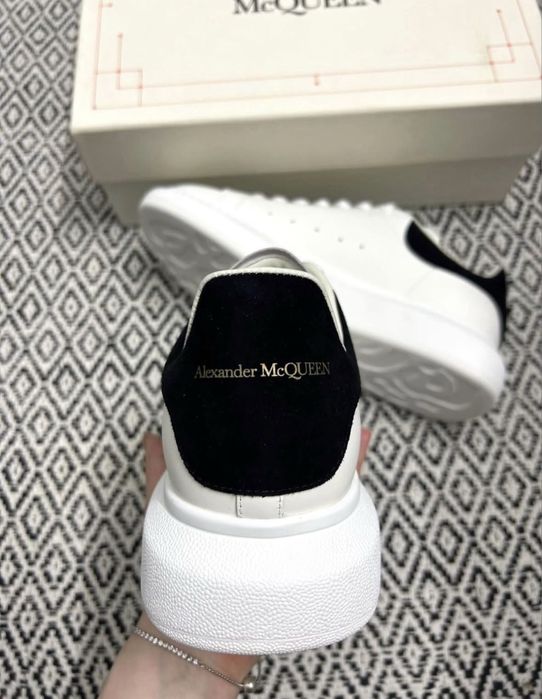 Alexander McQueen - Noi!