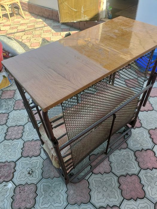 Продам два кресла и кровать