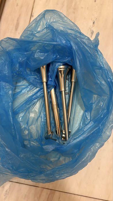 Подарявам! Корнизи и държачи