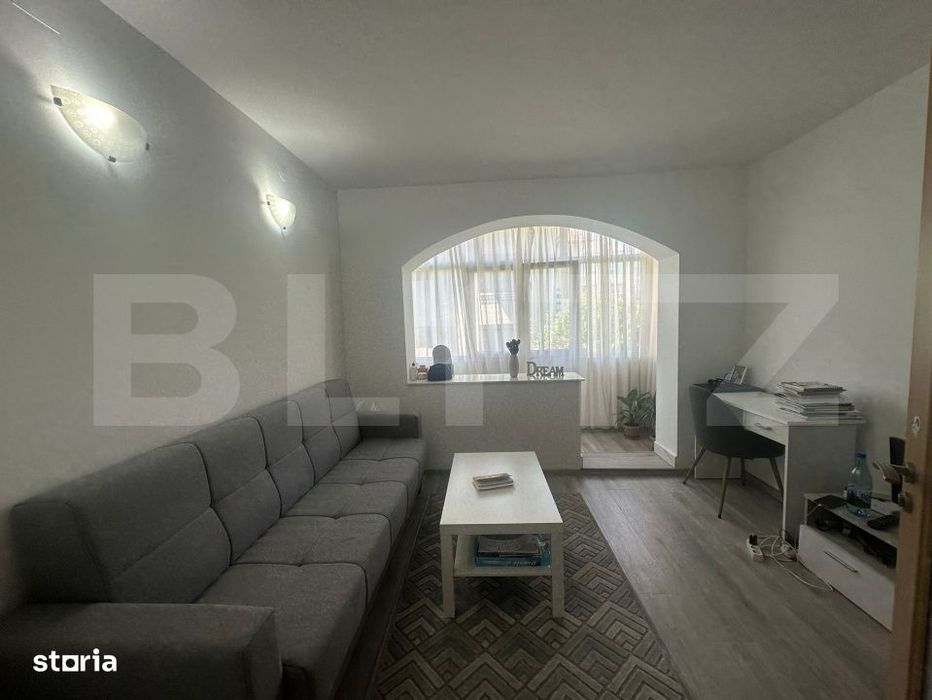 Apartament 2 camere, decomandat, zona centrala — fotografia 1