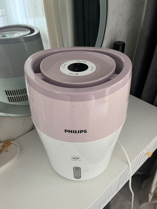Увлажнитель воздуха PHILIPS