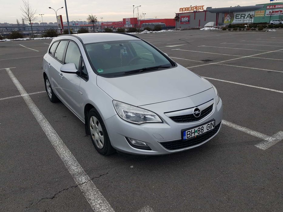 OPEL Astra 2011 — imagine 2