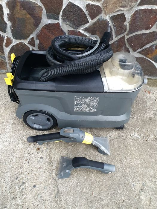 Aspirator cu spalare - Karcher Puzzi 10/1