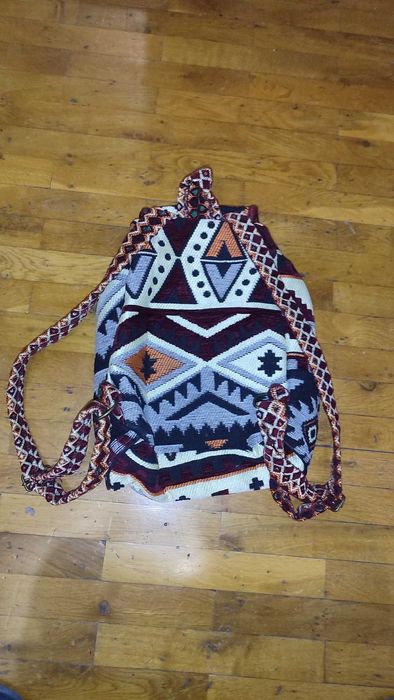 rucsac  din lana 25 L nou