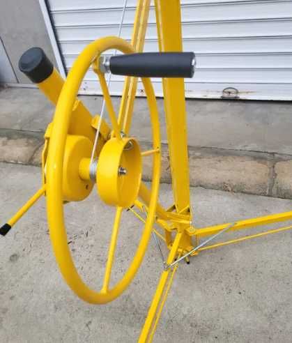 Повдигач за гипсокартон 335 см