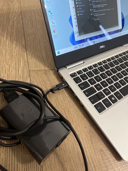 Laptop Dell Inspirion i5 Gen 8 / 8GB RAM/ SSD 256 GB