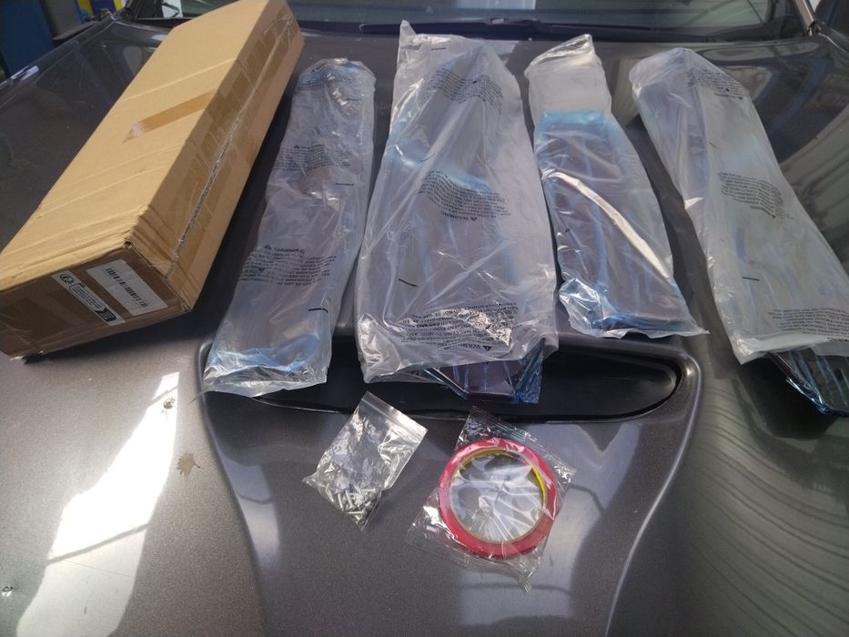 Лип за предна броня , универсален - BMW audi пежо VW Опел форд тунинг