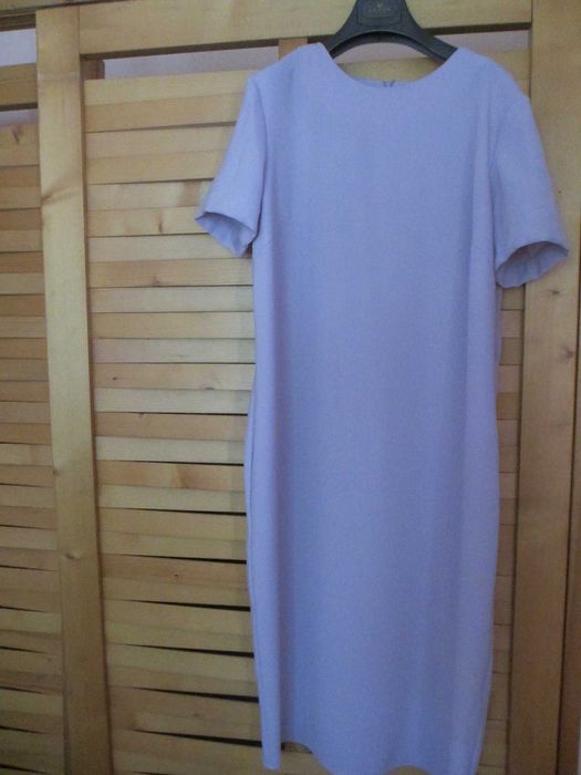 няколко уникални рокли дизайнерски модели!