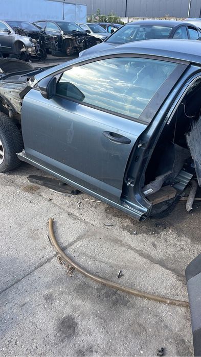 Vând uși Skoda Octavia 3