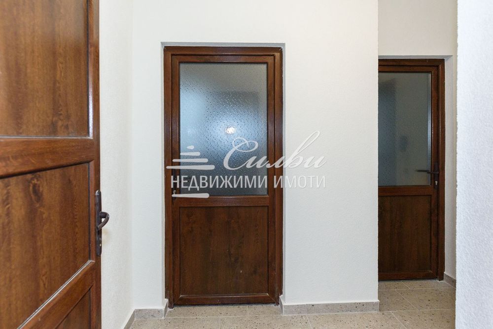 ТУХЛЕНА гарсониера - кв.Болница!