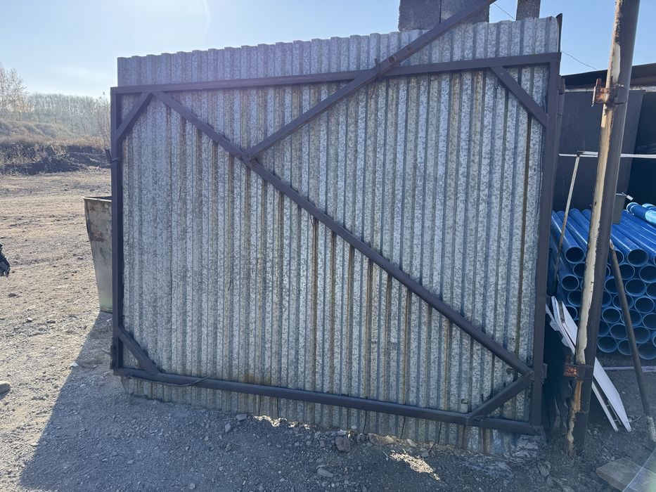 Продам ворота с калиткой
