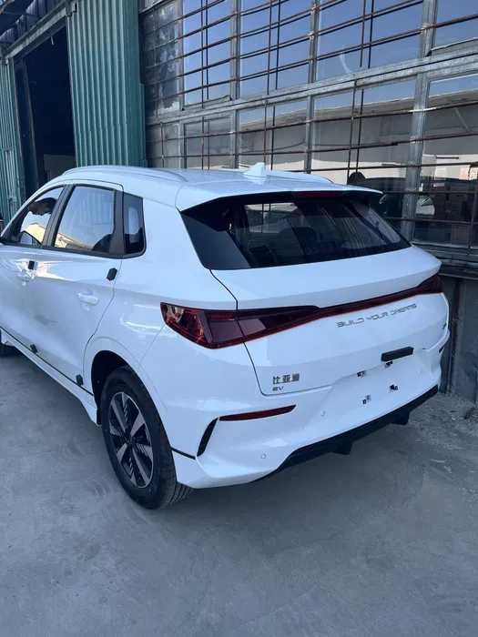 Электромобиль...