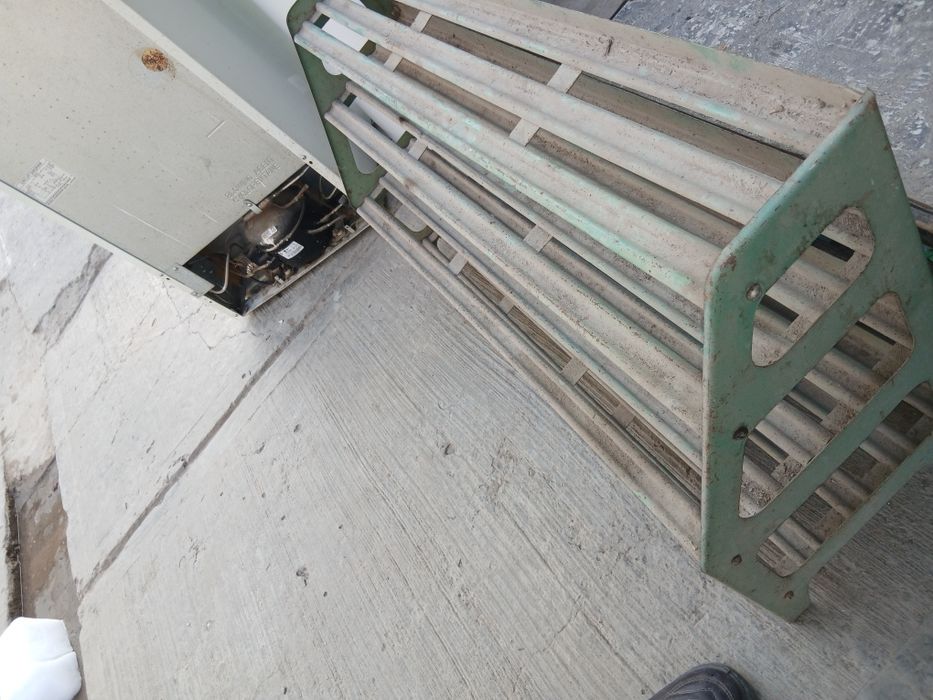 Поставка для обув.