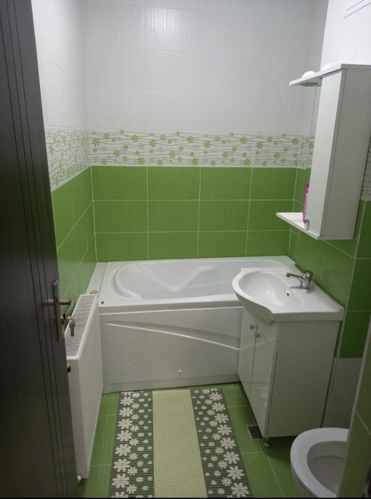 Apartament de închiriat