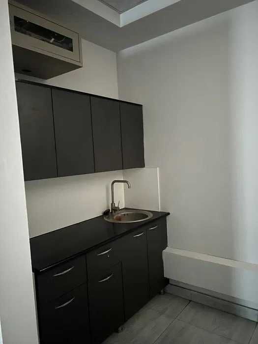 Аренда Офис 600м² /  1200м² Бизнес Центр ул. Нукусская, Перамит, ЦЕНТР