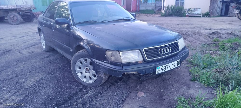 Продам Ауди 100 С4