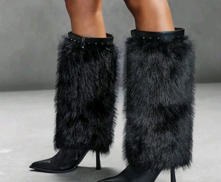 Нови уникални дамски ботуши на ток 37н.