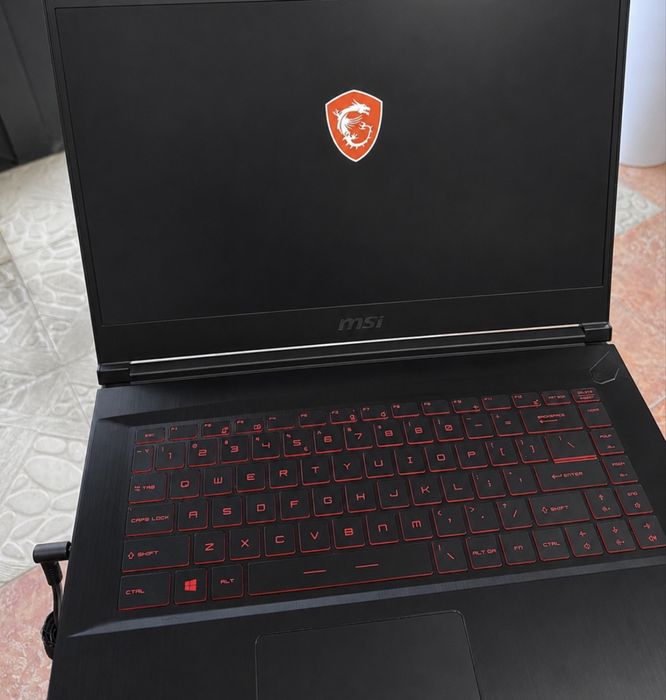 игровой ноутбук msi