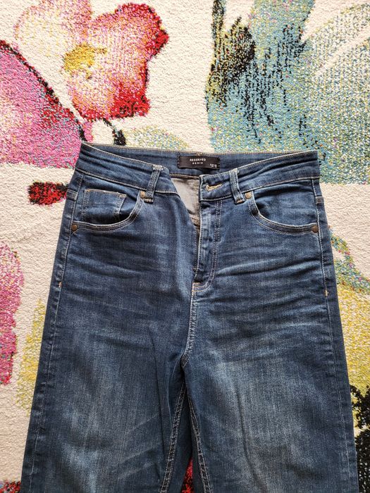 Jeans Reserved foarte chic