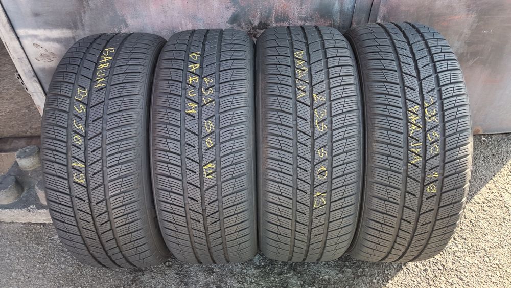 4бр. зимни гуми 235/50/19 Barum Polaris5
dot24