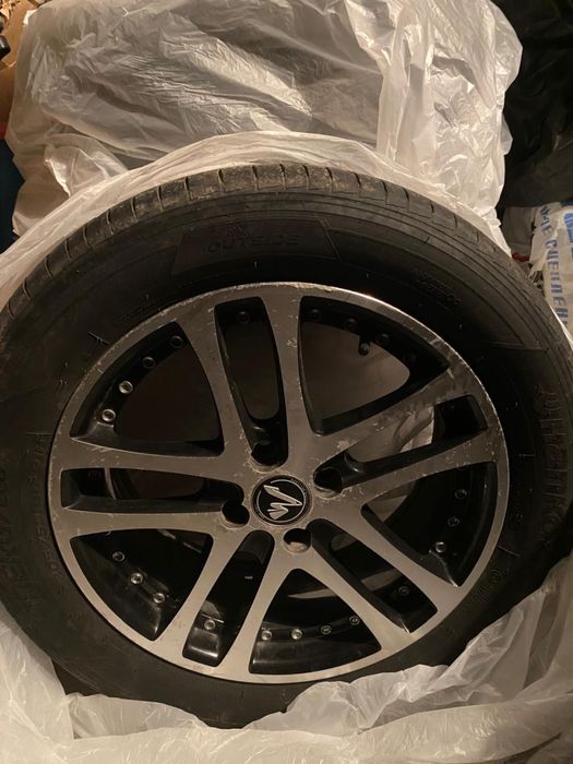 Продам Весту 2019г