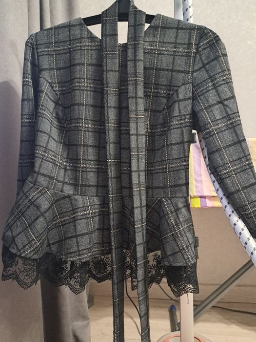 Продам костюм в отличном состоянии