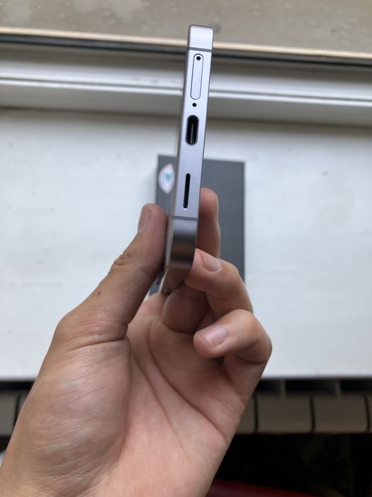 Samsung S25 ideal