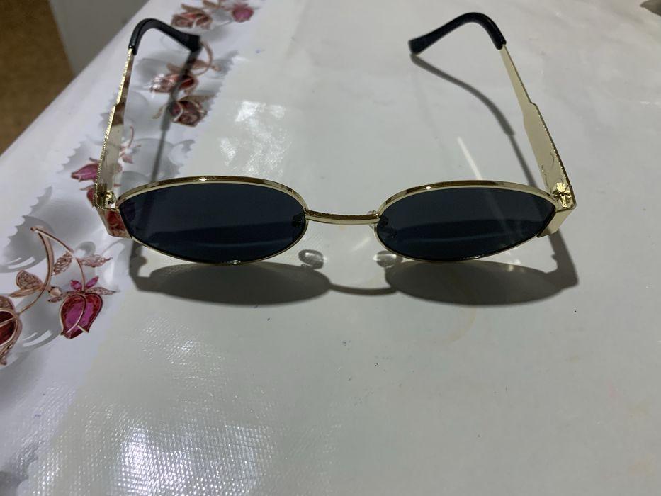 Продам очки новые