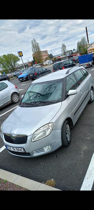 Vând Skoda Fabia