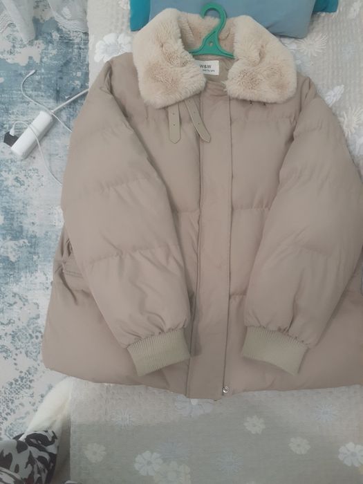 Продам пальто куртки