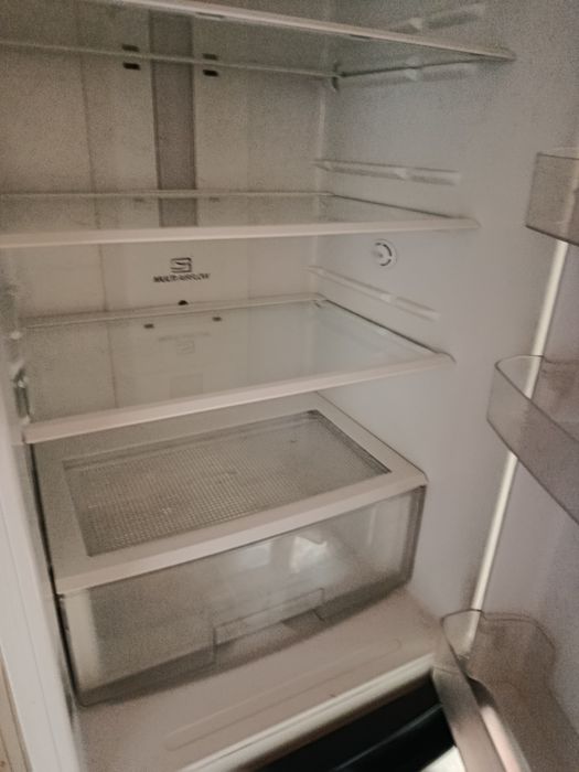 Продам холодильник lg