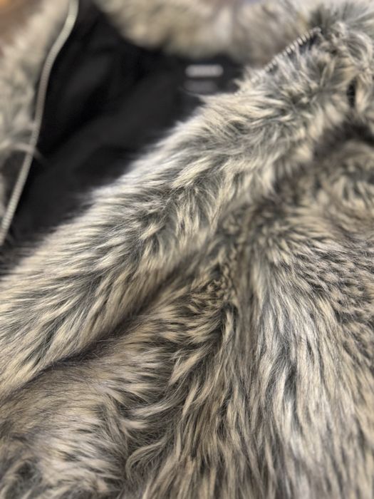 Пухено яке на Bershka