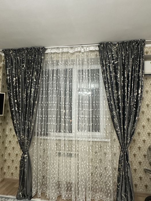 Продам шторы для гостиной