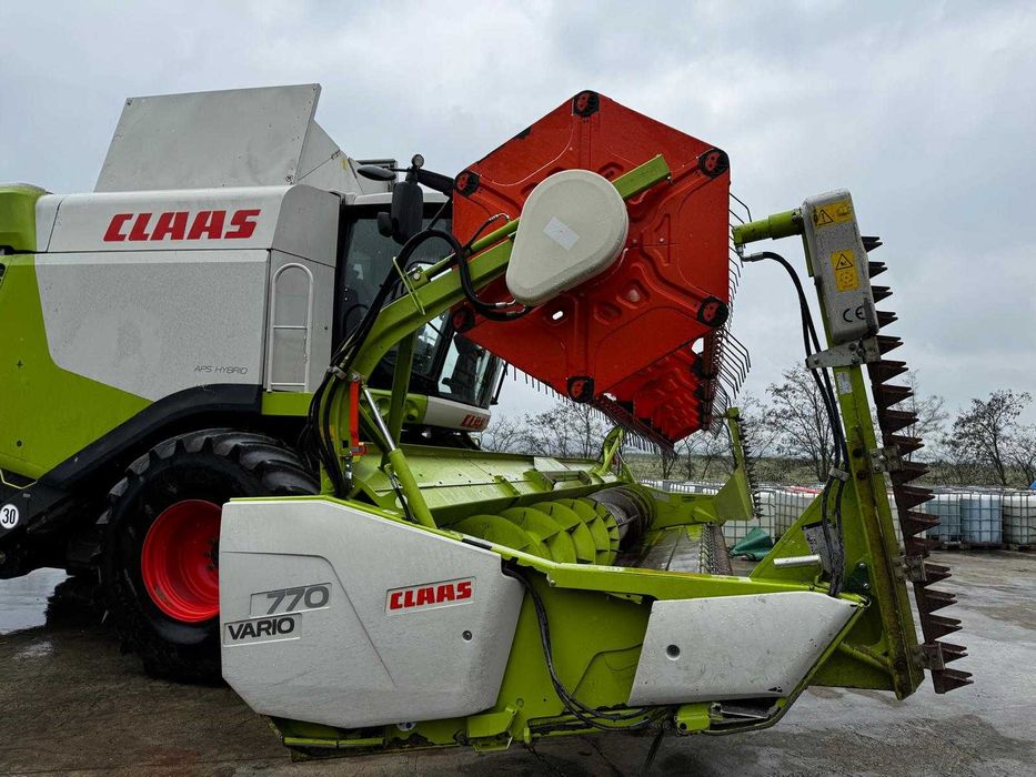 heder CLAAS VARIO 770