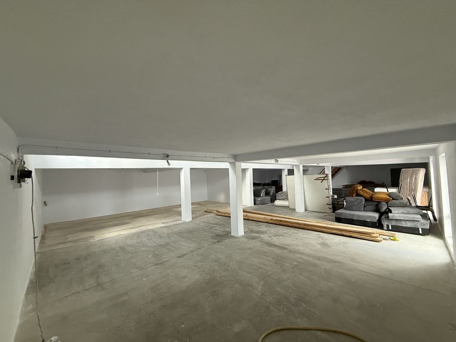 Închiriez / De Închiriat Depozit / Hală / Spațiu Comercial / 350 MP / Parter + Etaj / ACCES TIR / Parcare / Centru Fălticeni / Zona PENNY