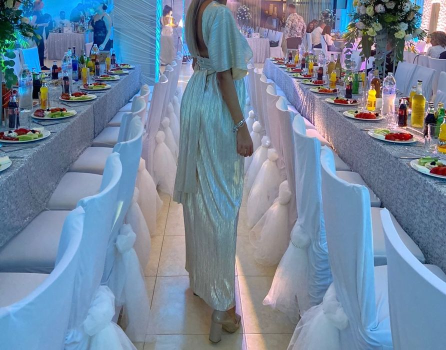 Официална дълга сребриста рокля