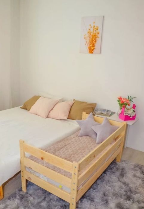 Продаётся Манеж-кровать