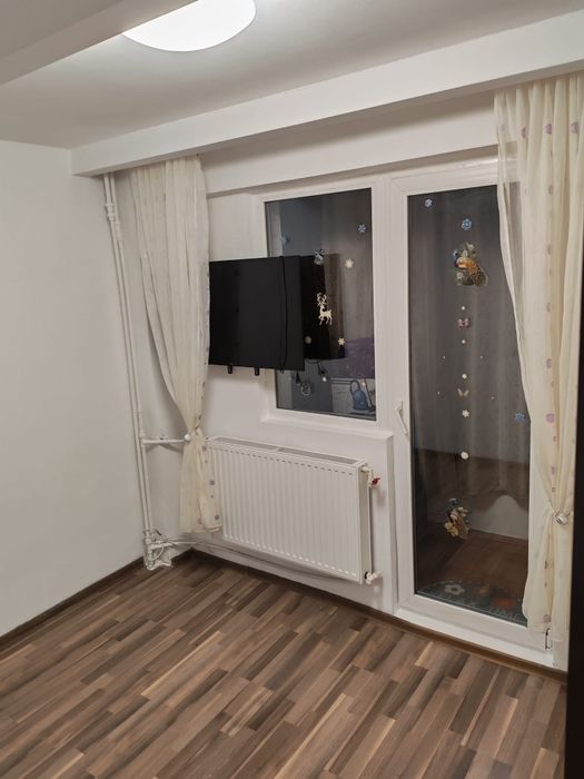 Apartament 2 camere semidecomandat Dna.Ghica