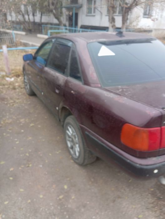 Продам Ауди с4 срочно