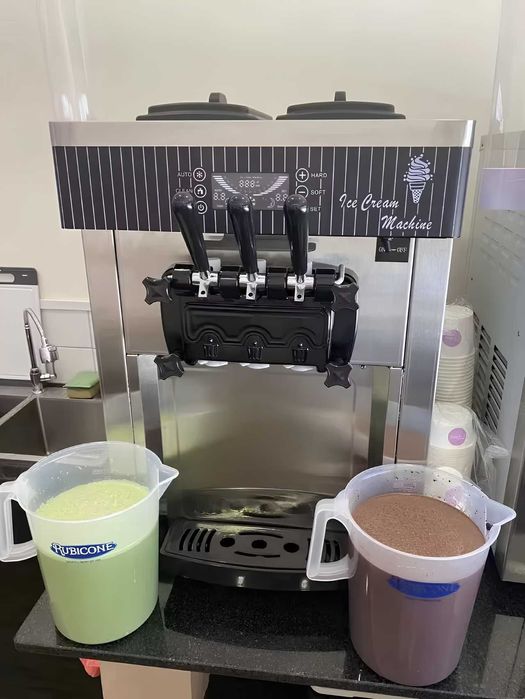 Професионална Машина за Сладолед 3 вкуса | 28л/ч