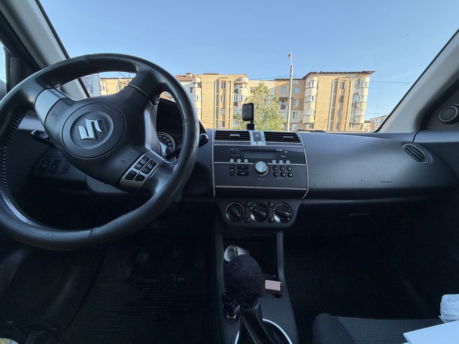 Vand suzuki swift 4x4 1.3 Benzina 2009