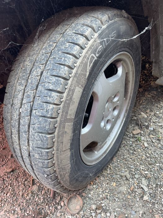 Cauciucuri Michelin vara cu jante 195  70 r15C