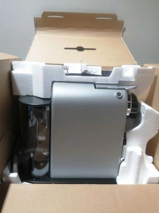 Кафемашина с капсули Krups Nespresso Citiz Silver