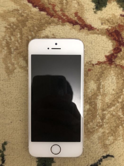 Продам Iphone 5s